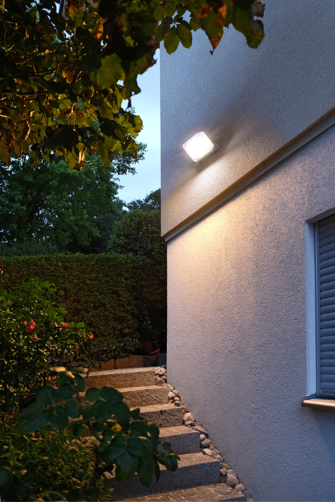 LED spotlights AL 2050 20W, brennenstuhl® IP44 2080lm, 